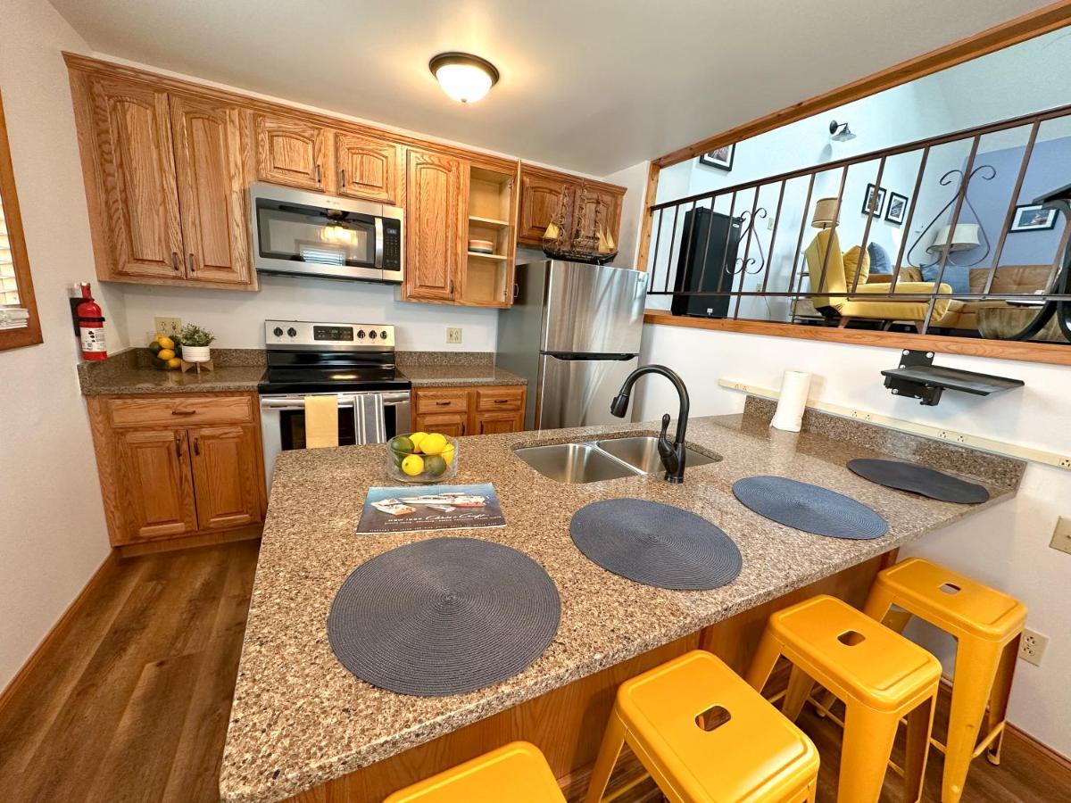 Fun Family Home Near Cedar Point ساندسكاي المظهر الخارجي الصورة